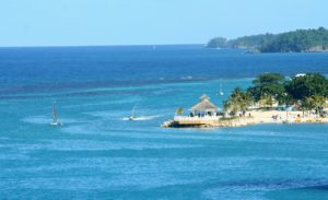 Jamajka - pláže Ochos Rios